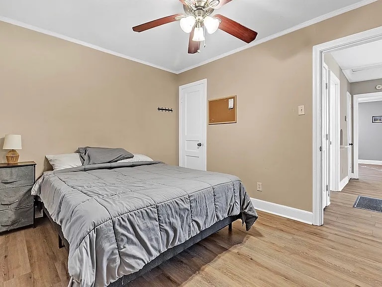 Building Photo - 3704 Friar Tuck Rd