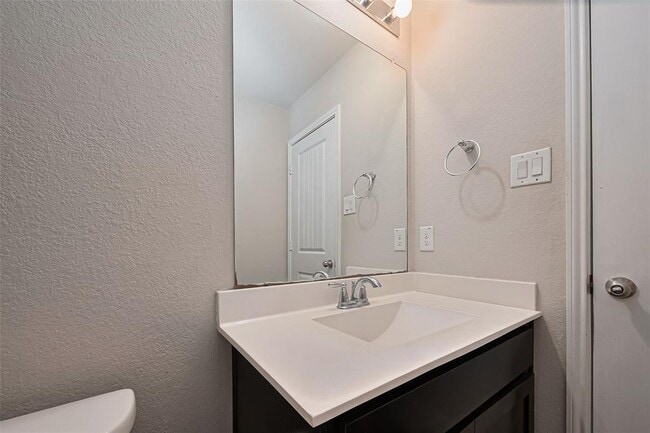 Building Photo - 1819 Bryson Heights Dr