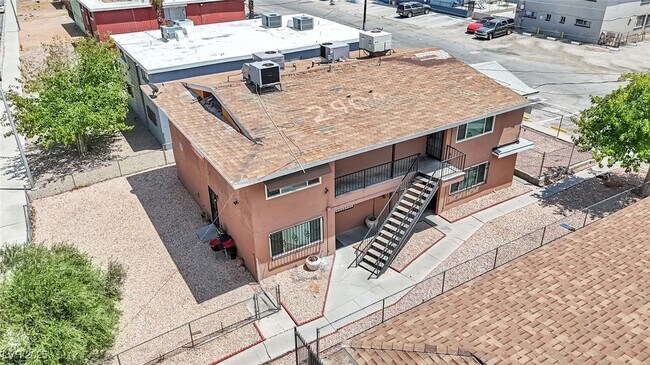 Building Photo - 2904 Marlin Ave