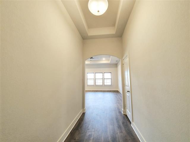 Building Photo - 1409 Black Oak Dr