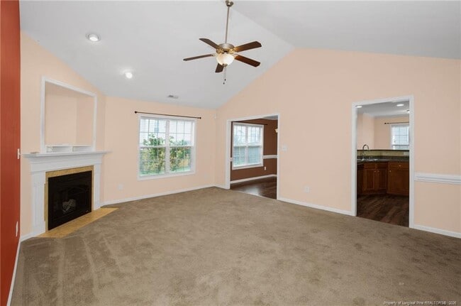 Building Photo - 290 Regimental Dr