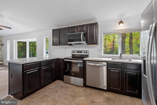 Building Photo - 802 San Mateo Trail