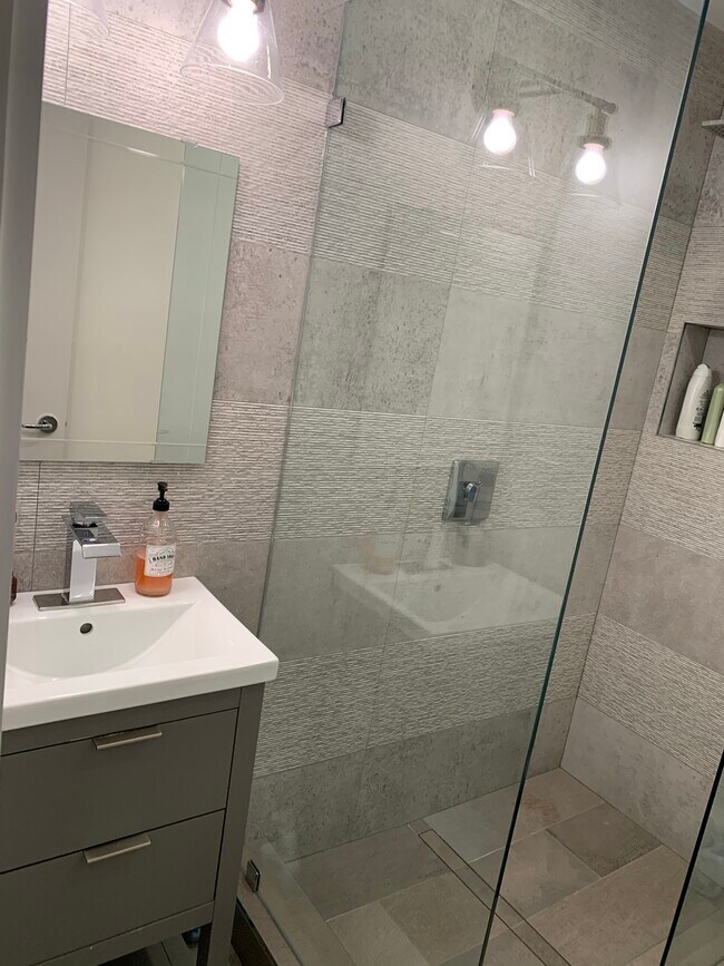 Building Photo - 4214 50th St NW