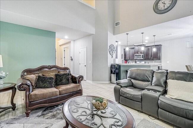 Building Photo - 7809 Pavo Real St