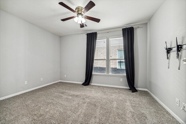 Building Photo - 14019 Harmony Ridge Trl