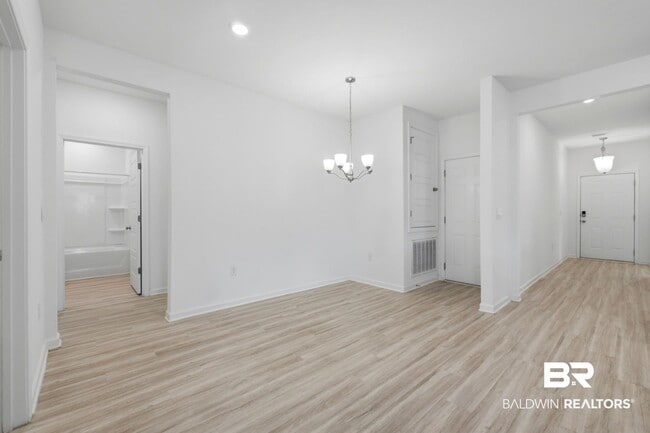 Building Photo - 13861 Antler Hl Rd