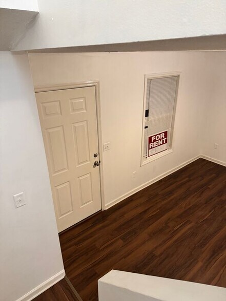 Building Photo - 1003 Whipporwill Dr