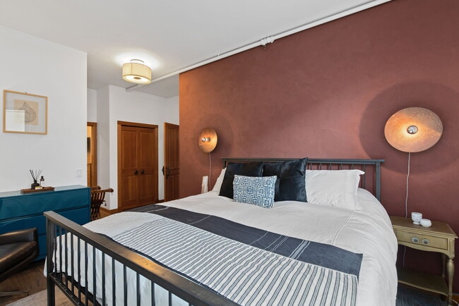 Building Photo - 1406 Harvard Ave