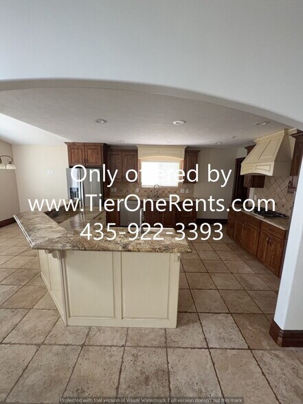 Building Photo - NO DEPOSIT option available for qualified renters!