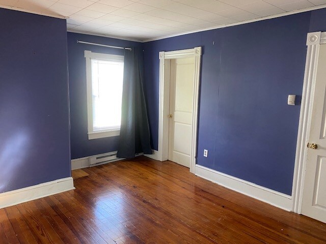 Building Photo - 221 E Potomac St