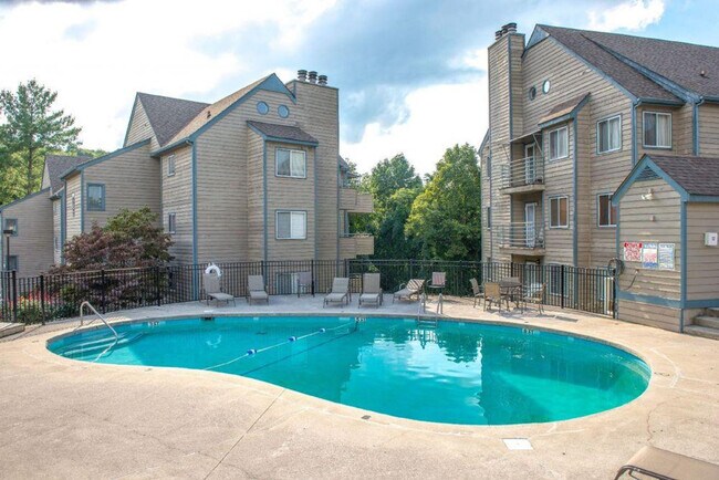 Building Photo - 1260 Ski View Dr