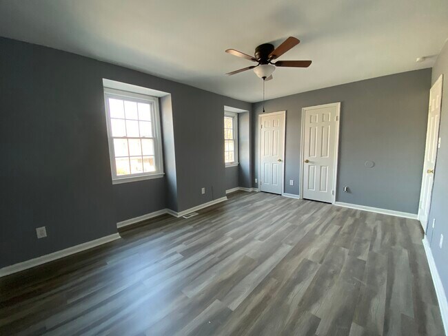 Building Photo - 401 Advocate Ct