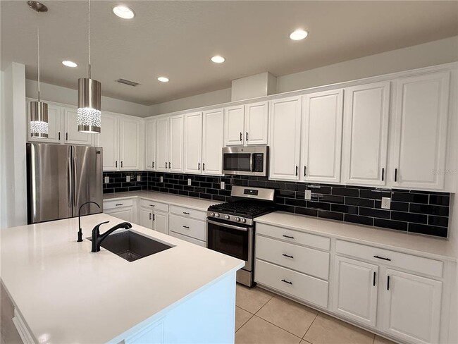 Building Photo - 7408 Sungold Meadow Ct