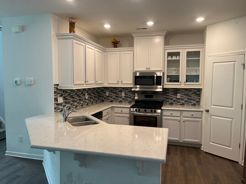 Building Photo - 4343 Pond Pine Trl