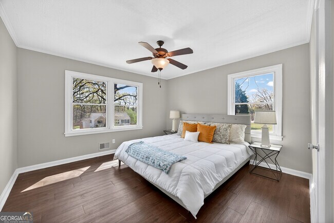 Building Photo - 2064 Gober Ave SE