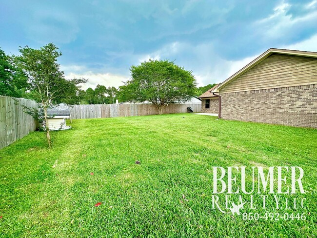 Building Photo - Adorable 3bd/2ba Home in SW Pensacola for ...