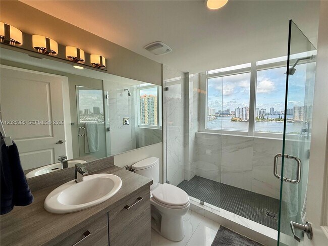 Building Photo - 400 Sunny Isles Blvd