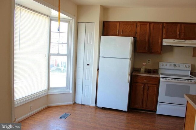 Building Photo - 10503 Oronoco Ln