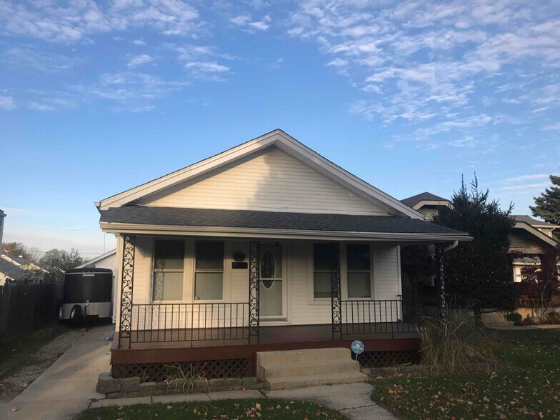 Building Photo - 1409 Highview Ave
