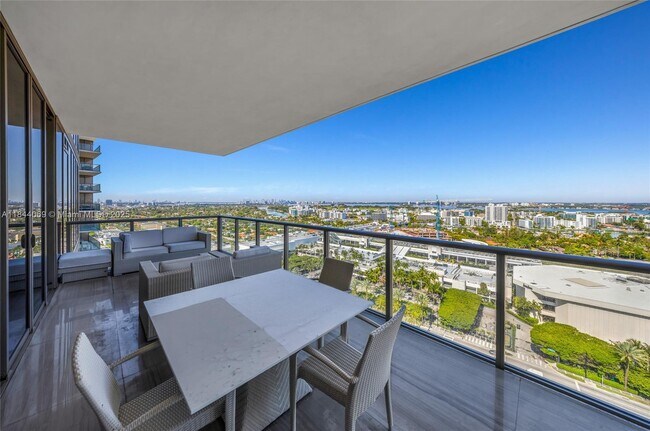 Building Photo - 9705 Collins Ave