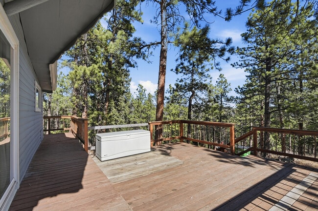 Building Photo - 77 Catamount Ln