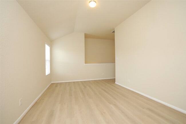 Building Photo - 15011 Calico Heights Ln