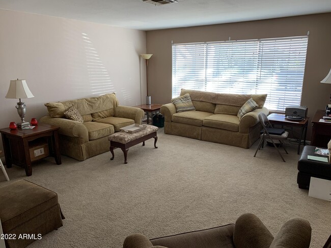 Building Photo - 1832 E Hermosa Dr