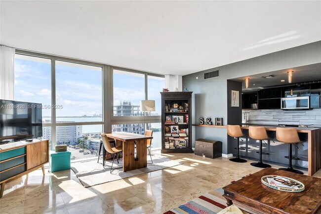 Building Photo - 7929 West Dr