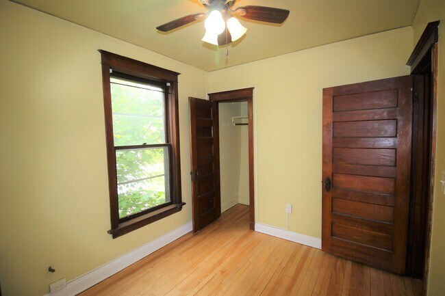 Bedroom 4 - 2032 Jefferson St