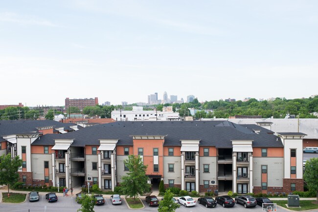 Building Photo - 631 Bellamy Cir