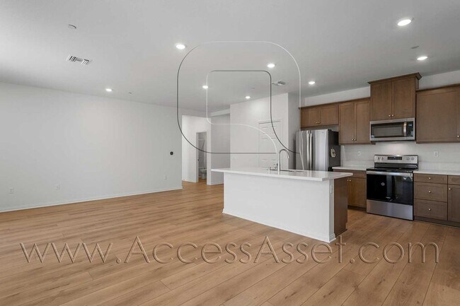 Building Photo - 4812 Sicily Dr
