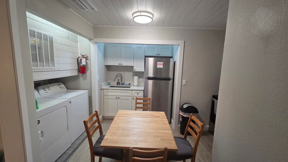 Kitchen - 1524 6th St NW