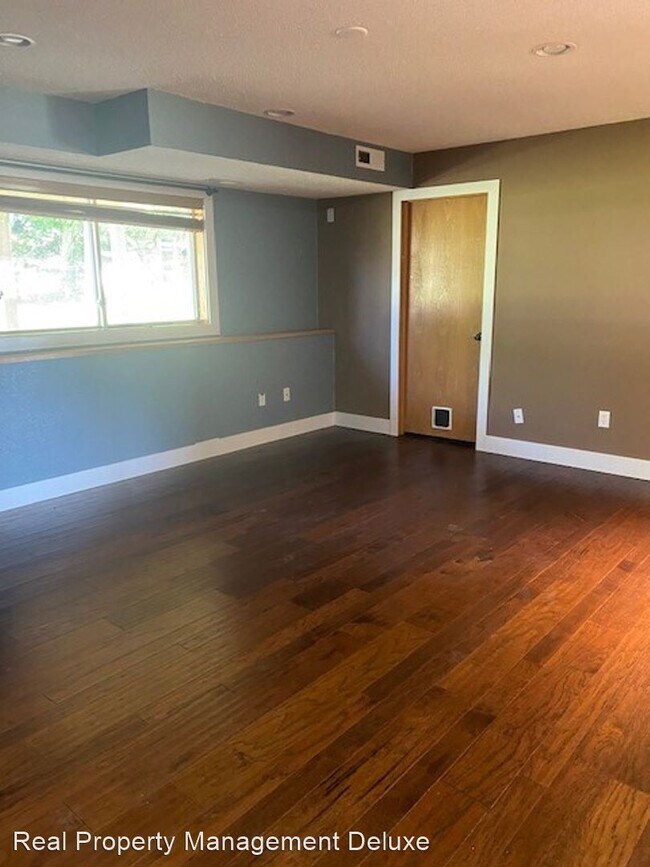 Building Photo - 4 br, 2 bath House - 15199 Warrior Ave