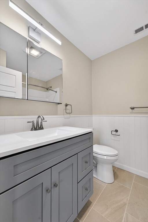 Building Photo - 42 Almont St