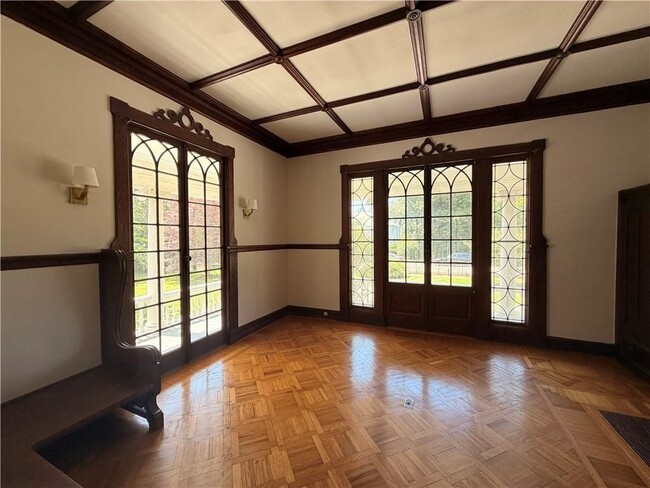 Building Photo - 412 Bellevue Ave