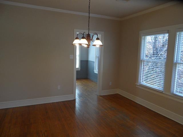 Building Photo - 6032 Lewis St