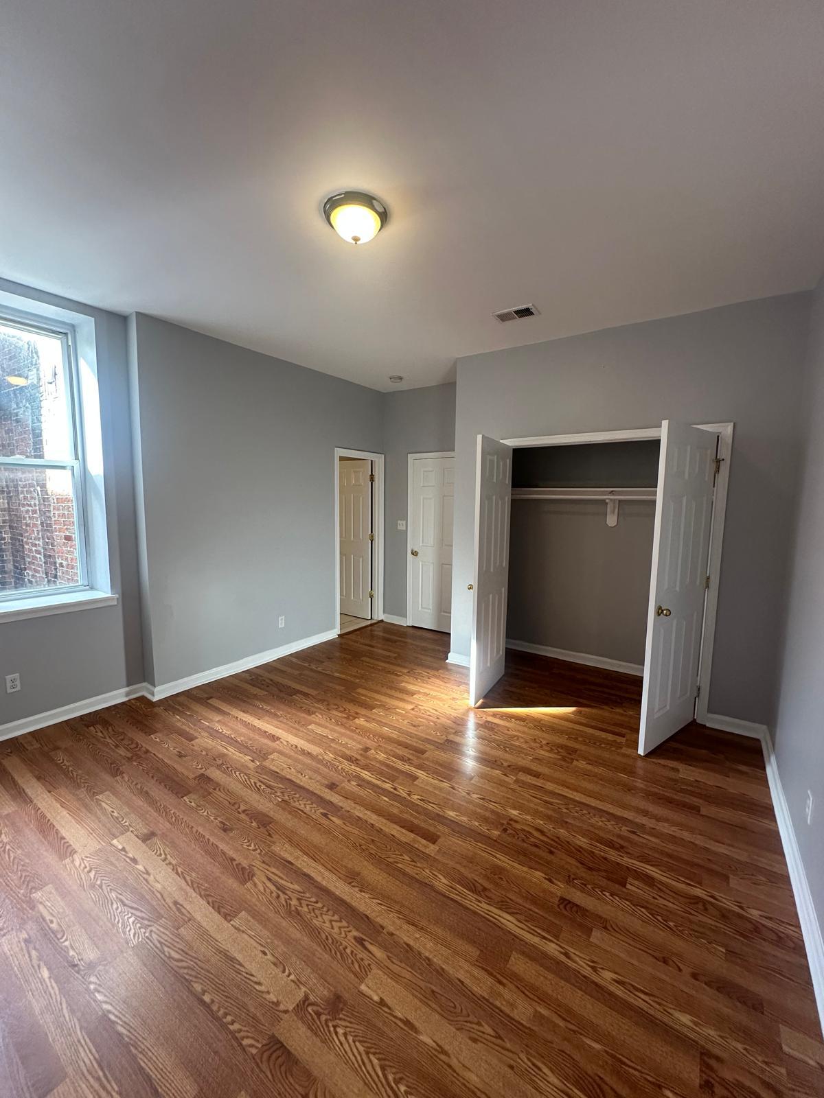 Building Photo - 1426 Madison Ave