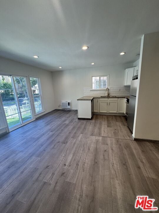 Building Photo - 133 Crescent Dr