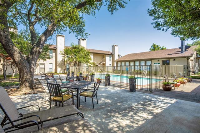 Building Photo - 10650 Steppington Dr