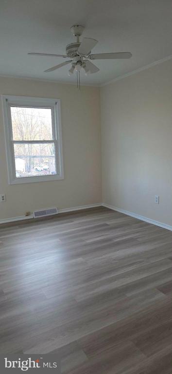 Building Photo - 601 9th St