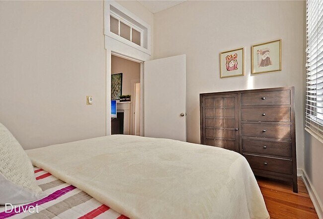 Building Photo - 3 br, 2 bath House - 179 Queen Street 2