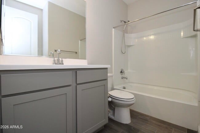 Building Photo - 38184 W Santa Monica Ave