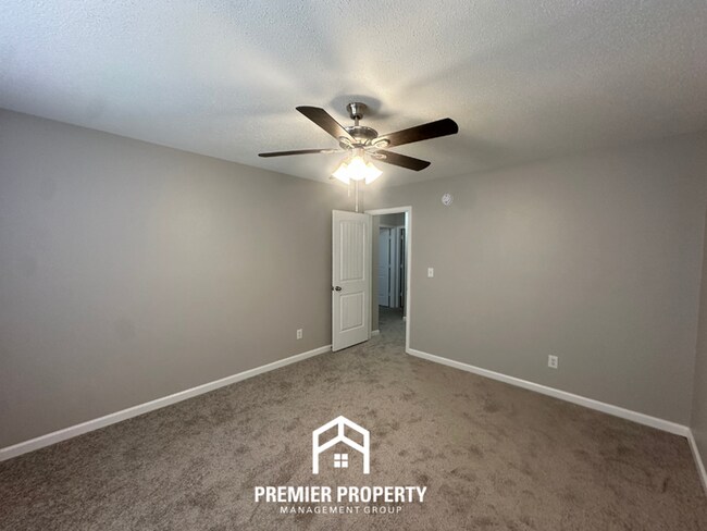 Building Photo - Spacious 3BR Cordova Home with Hardwood Floors, Garage & Fenced Yard