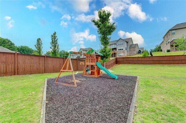 Building Photo - 6035 Ashborough Park