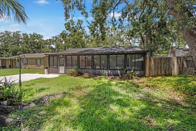 Building Photo - 4715 W Knights Ave