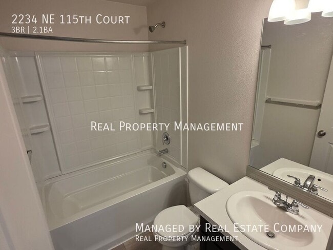 Building Photo - 2234 NE 115th Ct