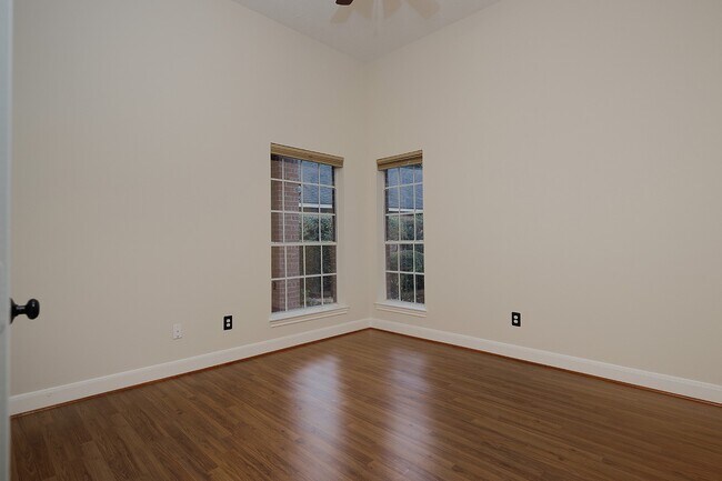 Building Photo - 38 Eagle Mead Pl