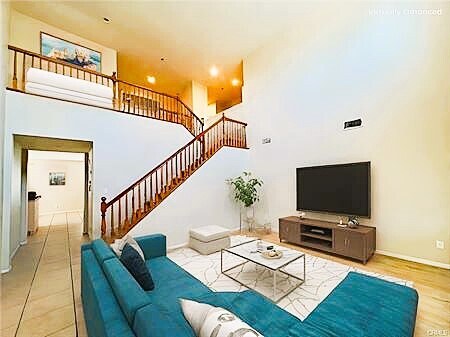 Building Photo - 17231 Greentree Dr