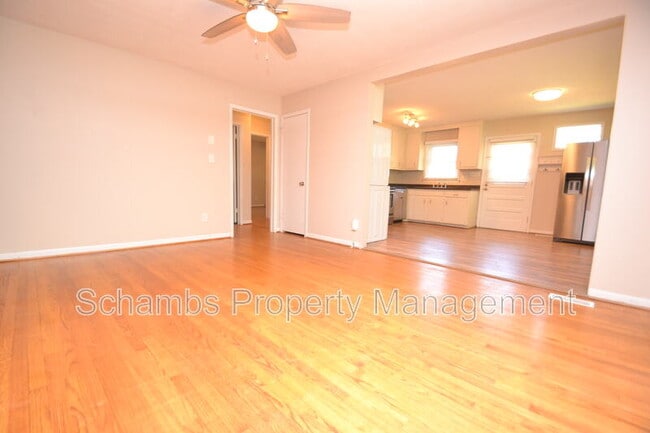 Building Photo - 5133 Lundy Dr