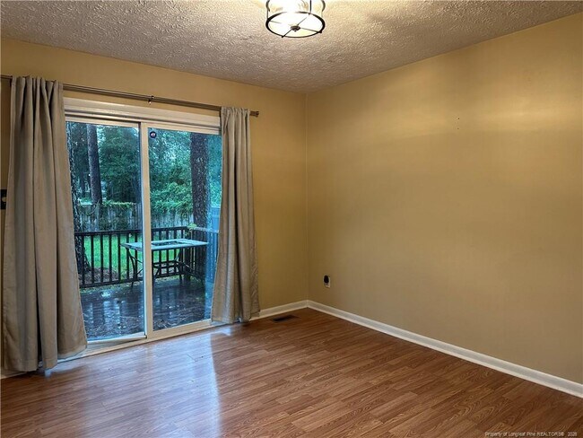 Building Photo - 6935 Brockwood St